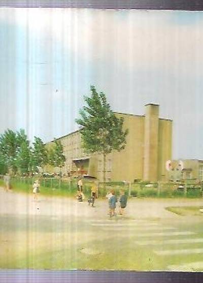fot. K. Jabłoński - Zgorzelec - szkoła im. Bolesława Chrobrego (1970)