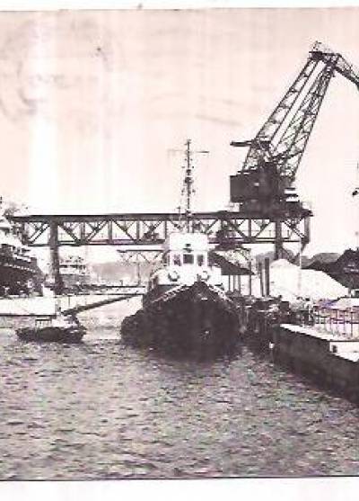 fot. w. chromiński - Świnoujście - fragment portu [1970]