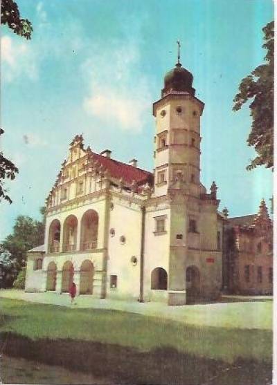 fot. k. jabłoński - Poddębice - późnorenesansowy pałac z XVII w  