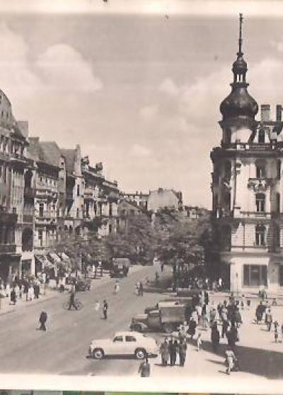 fot. P. Wiszniewski - Bydgoszcz - fragment Placu Wolności (lata 60.)