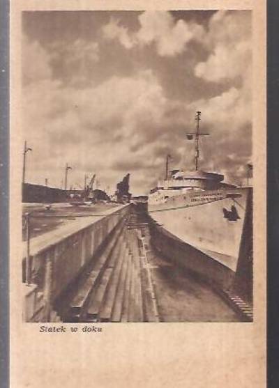 Statek w doku (lata 50.)