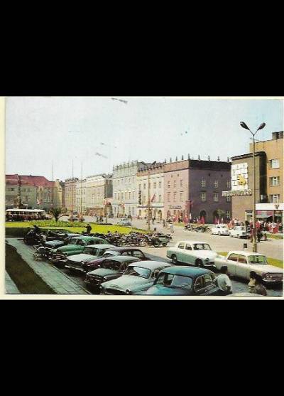 fot. W. Wróblewski - RAcibórz - rynek (1970)