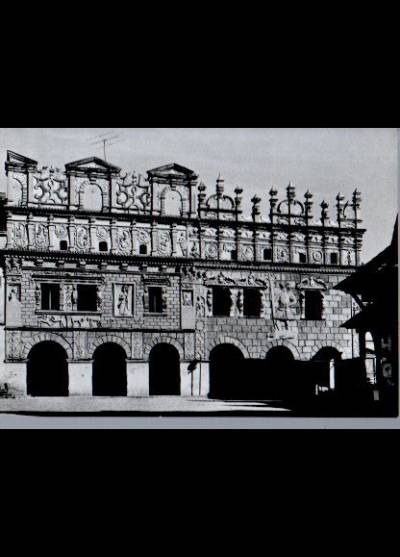 fot. E. Derewlaniuk - Kazimierz Dolny - Kamienica Przybyłów (1968)