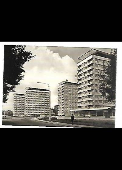 fot. J. Siudecki - Opole - wieżowce przy Rondzie (1968)