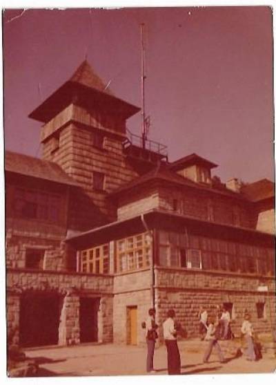 fot. K. Matl - Beskid Śląski - schronisko PTTK na Szyndzielni (1979)