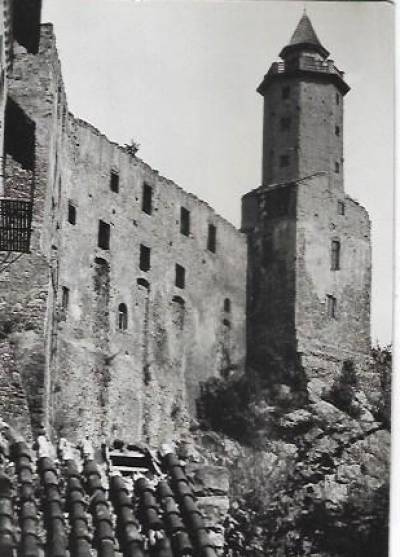 fot. J. Osuchowski - Zagórze Śląskie. Ruiny zamku Grodno ((1969)
