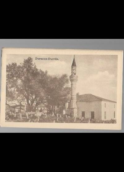 Durres - meczet i cmentarz w dzielnicy Varos