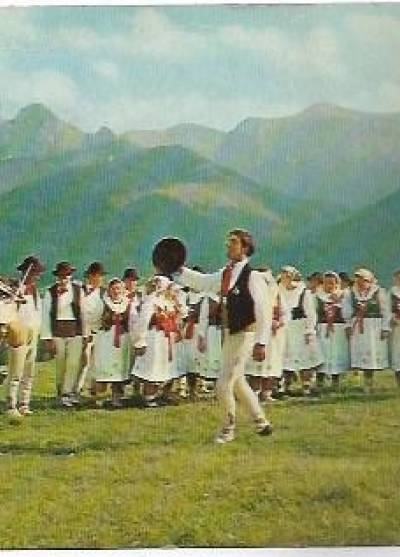 fot. M. Raczkowski - Zakopane - Jesień Tatrzańska. Zespół pieśni i tańca Romanka z Sopotni Małej (1974)