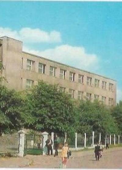 fot. A. Stalmach - Myszków - szkoła podstawowa nr 3 i L.O. (1973)