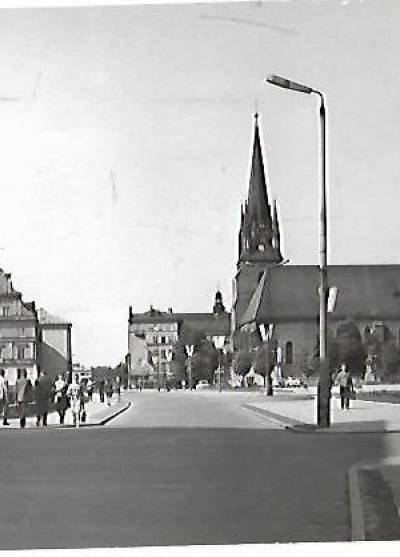 fot. J. Korpal - Racibórz - kościół parafialny (1968)