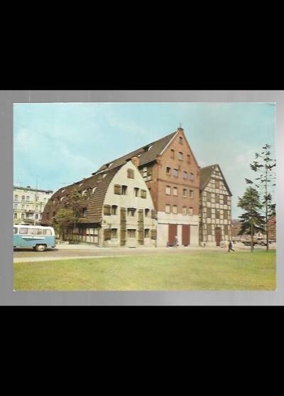 fot. S. Jabłońska - Bydgoszcz - Muzeum Ziemi Bydgoskiej w zabytkowych spichrzach (1975)