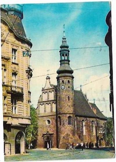 fot. J. wendołowski - Bydgoszcz, kościół Klarysek (1974)