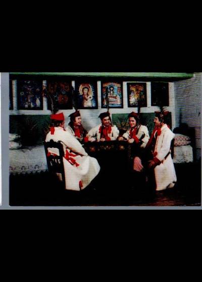 fot. Z. Łagocki - Białe sukmany krakowskie, tzw chrzanówki - zespół pieśni i tańca Krakowiacy